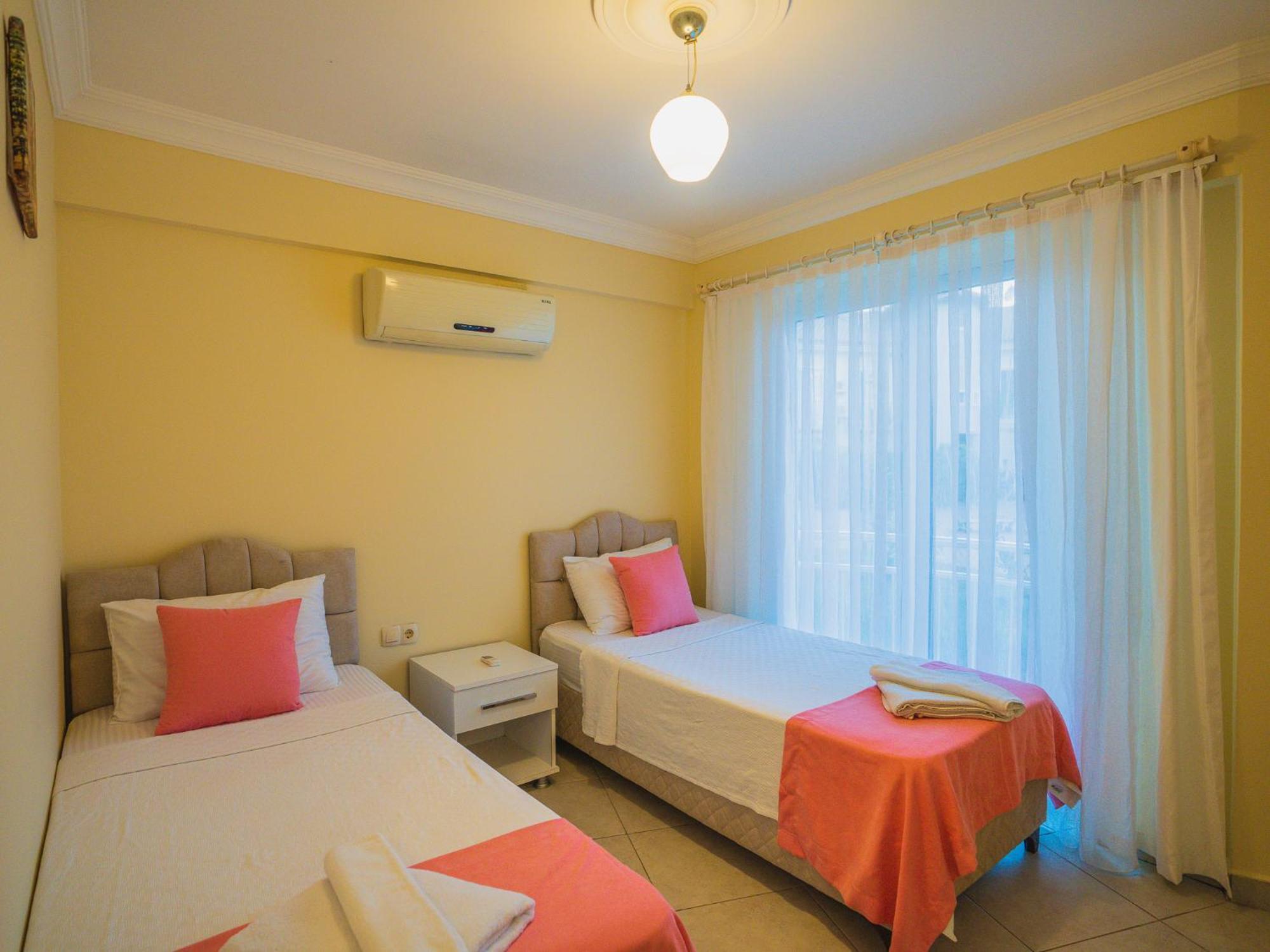 Sunset Beach Club Aqua Lettings Фетие Екстериор снимка
