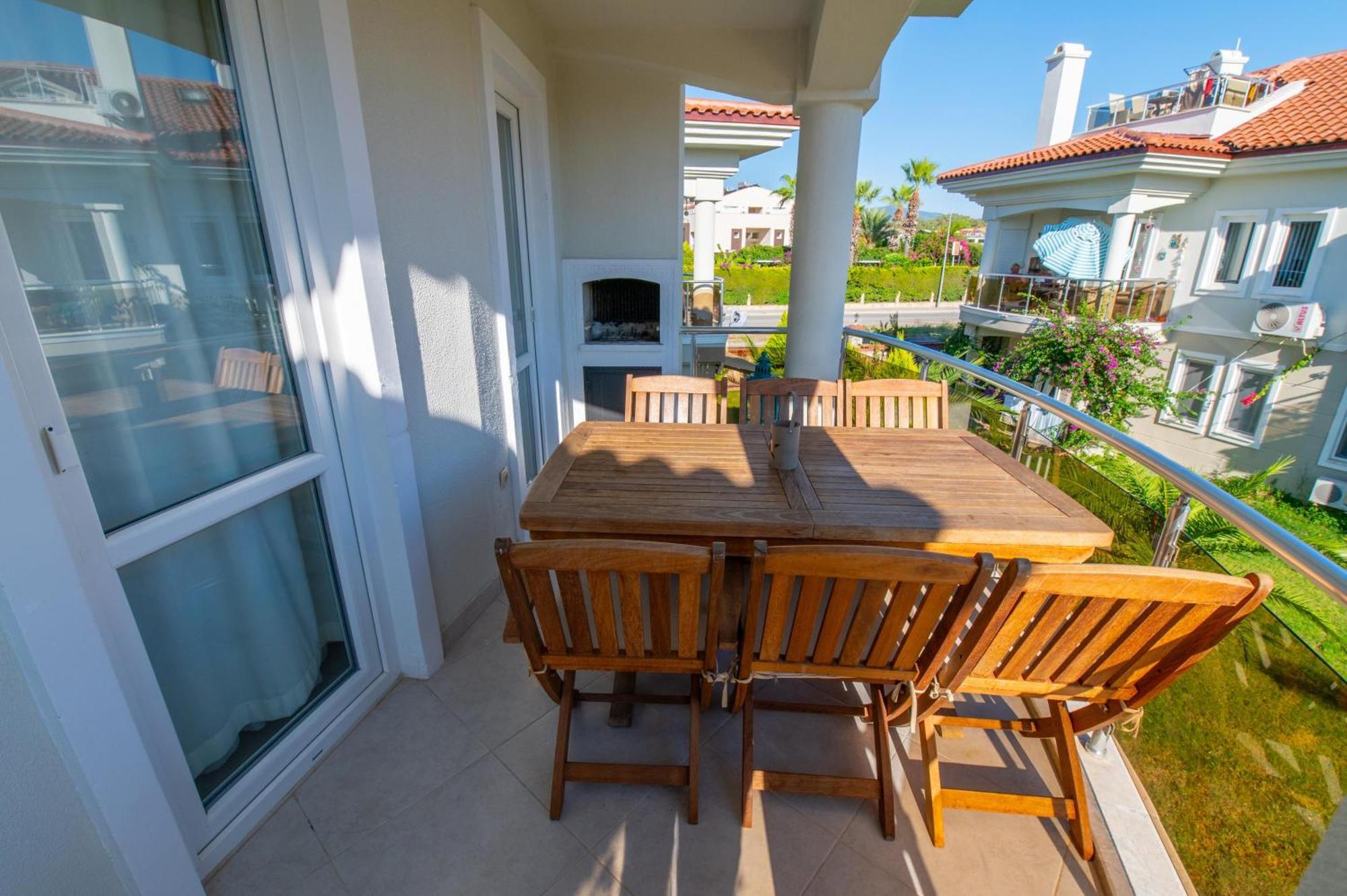 Sunset Beach Club Aqua Lettings Фетие Екстериор снимка