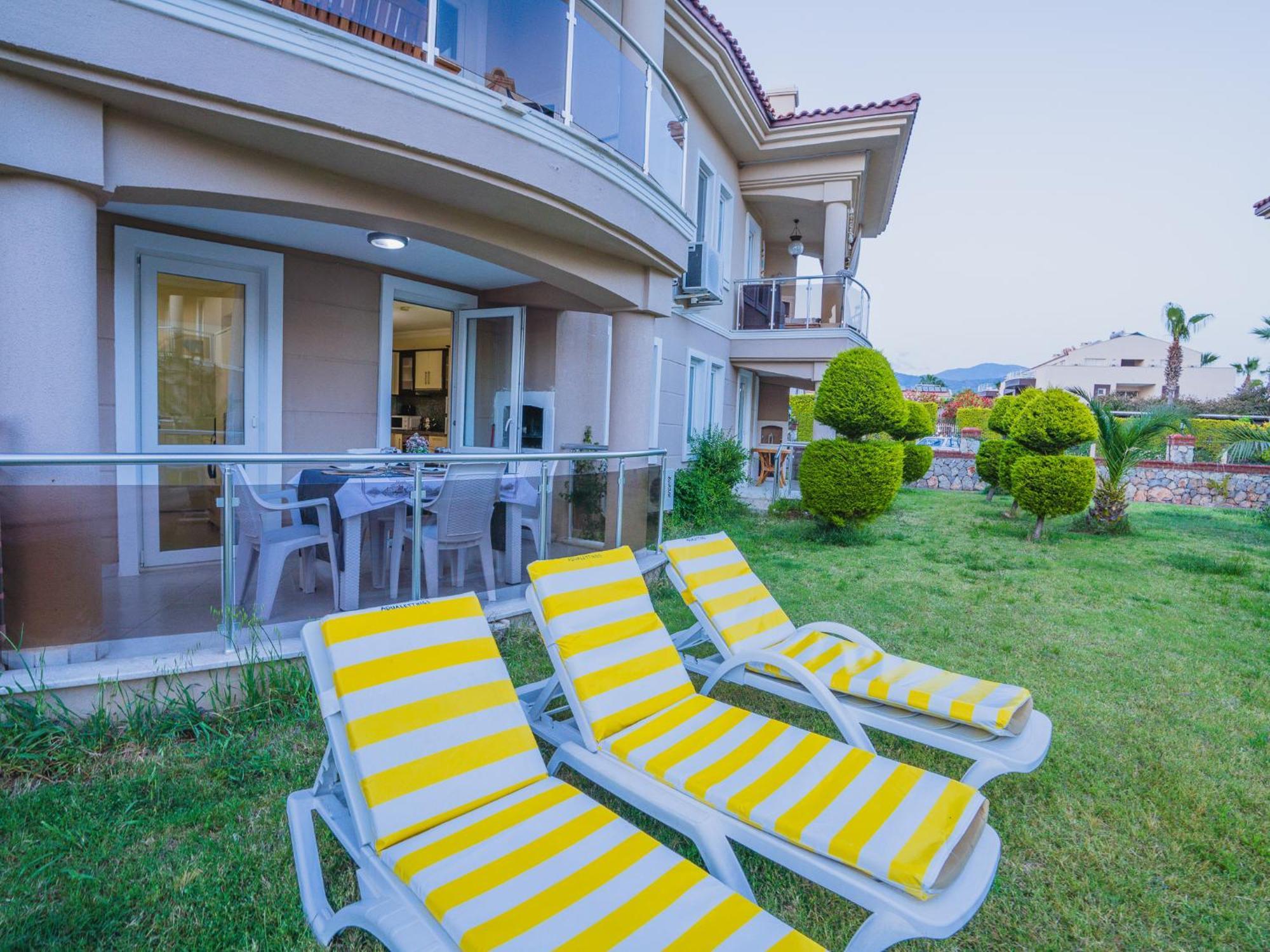 Sunset Beach Club Aqua Lettings Фетие Екстериор снимка
