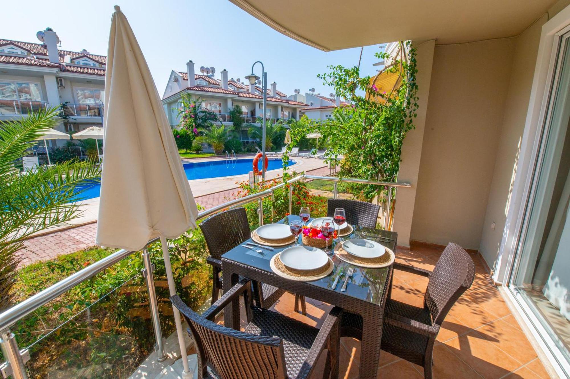 Sunset Beach Club Aqua Lettings Фетие Екстериор снимка