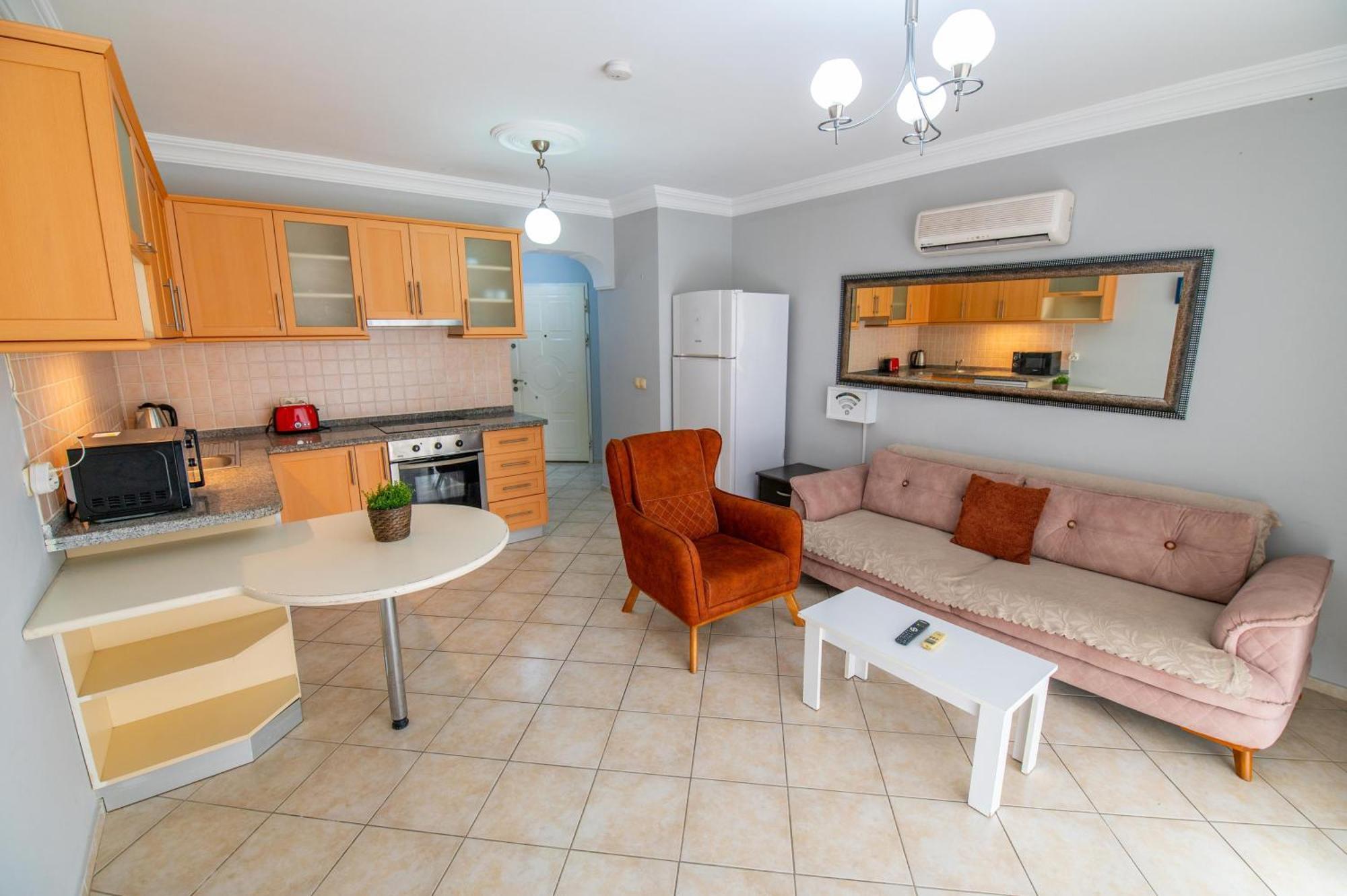 Sunset Beach Club Aqua Lettings Фетие Екстериор снимка